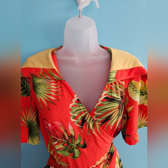 1940'S INSPIRED TIKI WRAP DRESS - Picture 2 of 7